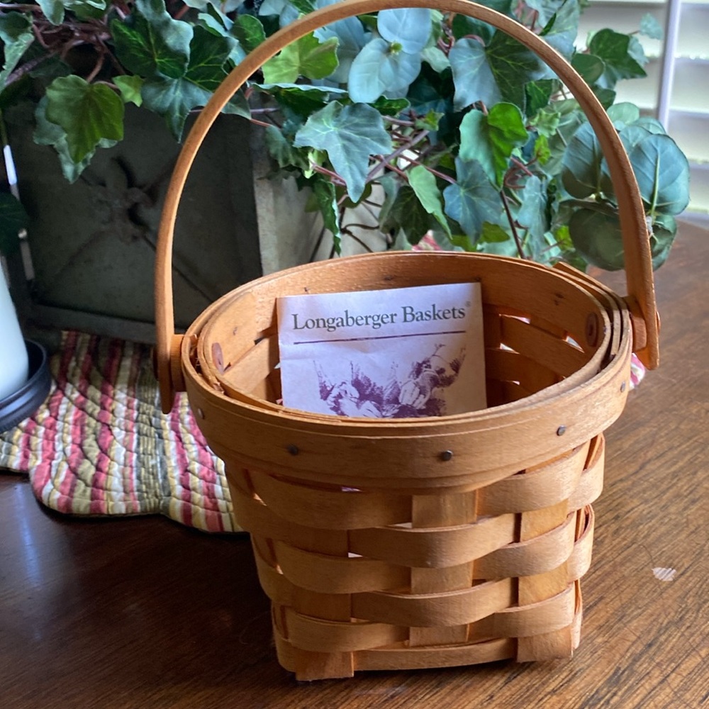 Longaberger 5” Measuring Basket w handle